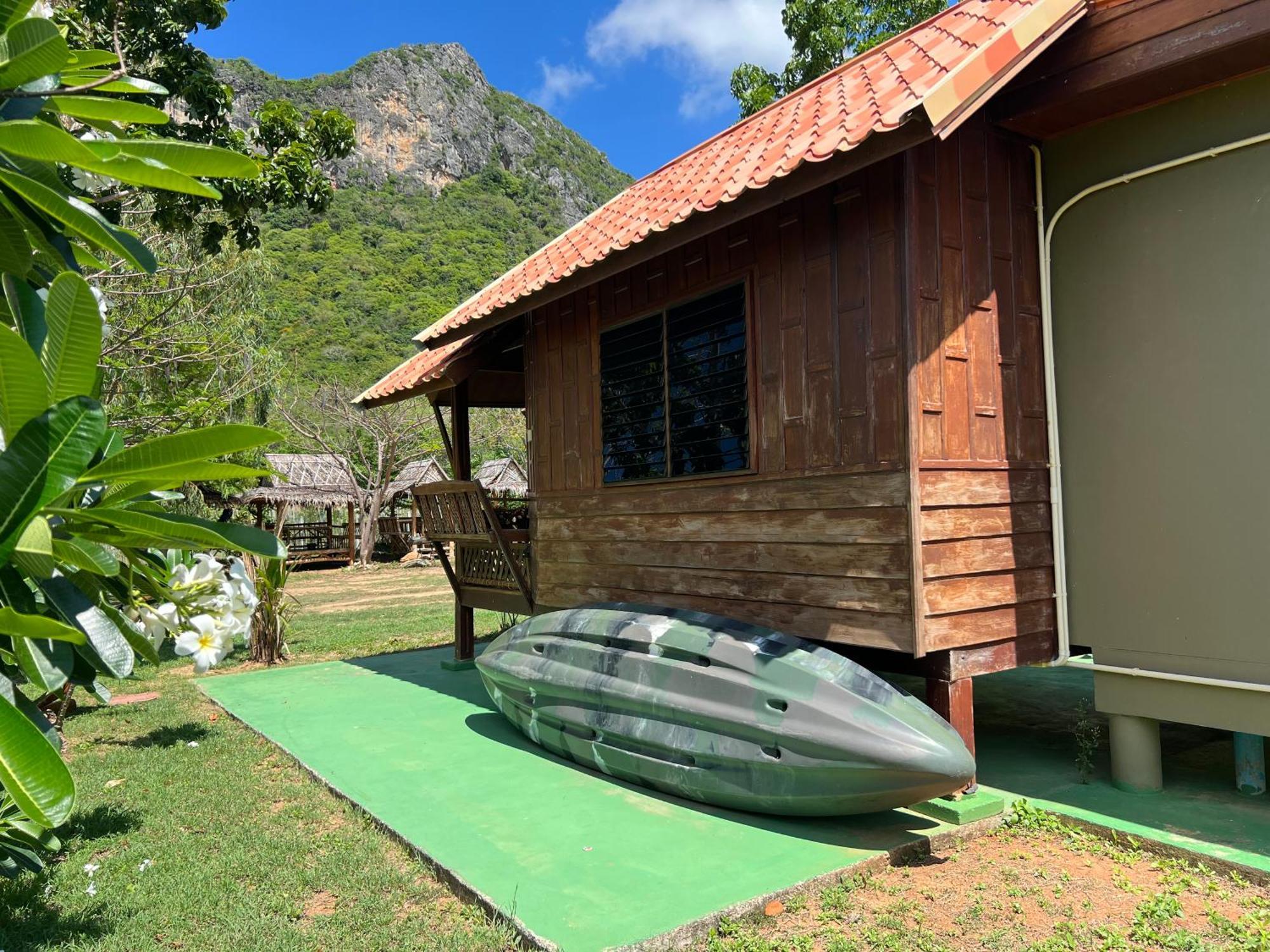 Jing Jo Boutique Bungalow Sam Roi Yot Exterior photo